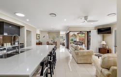 69 Bunker Road, Victoria Point, Qld 4165