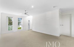 2 / 20 Ambition Street, Ormeau, Qld 4208