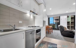 221/80 Cheltenham Road, Dandenong, Vic 3175