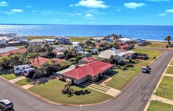 8 Emperor Drive, Elliott Heads, Qld 4670