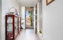 109 Reif Street, Flinders View, Qld 4305