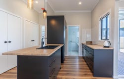 32 Wallangarra road, Stanthorpe, Qld 4380