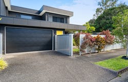89 Russell Street, Edge Hill, Qld 4870