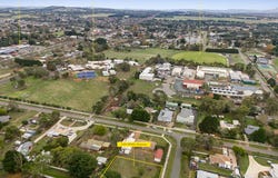 14A White Avenue, Romsey, Vic 3434