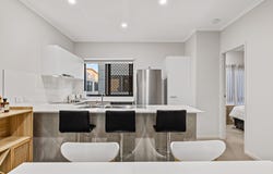 25/81 Duporth Avenue, Maroochydore, Qld 4558