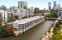 11/78 Cairns Street, Kangaroo Point, Qld 4169