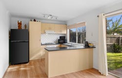 4 Taminga Mews, St Albans Park, Vic 3219