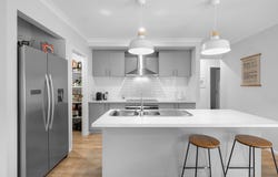 19 Ely Street, Oxley, Vic 3678
