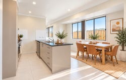 13 Merino Street, Park Ridge, Qld 4125
