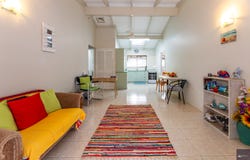 2/2 Grey Street, Burnett Heads, Qld 4670