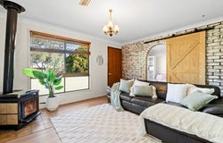 19 Redwood Street, Newtown, Qld 4350