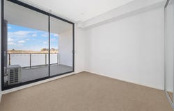 210/4 Herman Crescent, Rouse Hill, NSW 2155