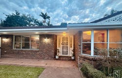 2 Mckellar Court, Mount Ommaney, Qld 4074