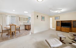 378 Oxley Road, Sherwood, Qld 4075