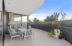 107/180 Marine Parade, Labrador, Qld 4215