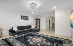 8 Cartwright Crescent, Airds, NSW 2560