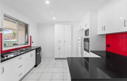 8 Sarre Place, Prospect, NSW 2148