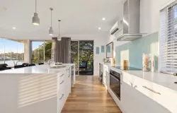 47 Tullamarine Drive, Robina, Qld 4226