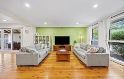 24 Raheen Avenue, Wantirna, Vic 3152