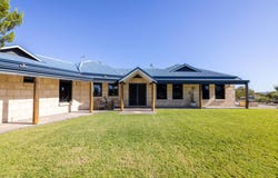 59 Flying Foam Way, Jurien Bay, WA 6516