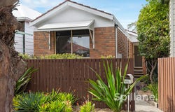 19 Emerald Street, Hamilton North, NSW 2292