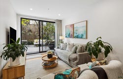 15/26 Warleigh Grove, Brighton, Vic 3186