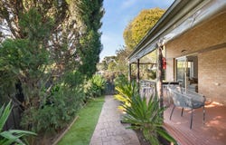 2/2 Oravel Avenue, Malvern East, Vic 3145