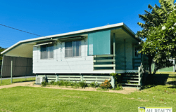 20 Bradman Street, Moranbah, Qld 4744