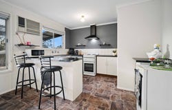 11 Lismore Road, Skipton, Vic 3361
