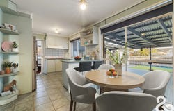 23 Barry Road, Thomastown, Vic 3074