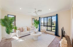 12 Charlotte Court, Kalkie, Qld 4670