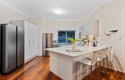 5 Queensbury Court, Wellington Point, Qld 4160