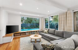 2A Boongarry Avenue, Blackburn, Vic 3130