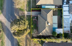 18 Charles Street, Benalla, Vic 3672