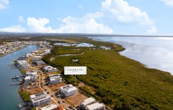 215 Coolum Parade, Newport, Qld 4020