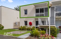 11/5 Beach Road, Sandy Bay, Tas 7005