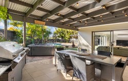 18 Woolrych Crescent, Davidson, NSW 2085