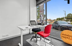 Shop 158, 8-34 Gladstone Park Drive, Gladstone Park, Vic 3043