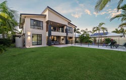 20 Sunset Place, Jacobs Well, Qld 4208