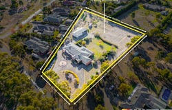 10 Rolling Meadows Drive, Sunbury, Vic 3429