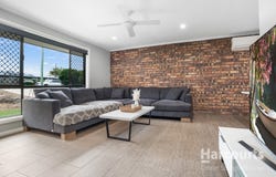 4 Durham Court, Camira, Qld 4300