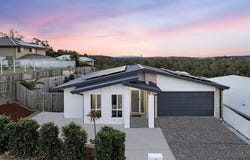 11 Mellor Street, Augustine Heights, Qld 4300