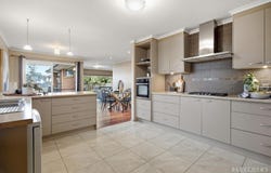 68 Bellara Drive, Mooroolbark, Vic 3138