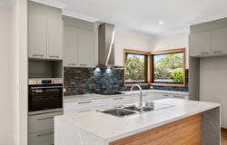 1/14  McGuinness Street, Euroa, Vic 3666