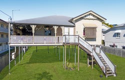 17 Birdwood Street, Coorparoo, Qld 4151