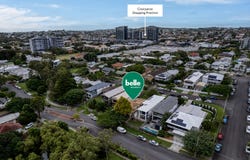 70 Gladstone Street, Coorparoo, Qld 4151