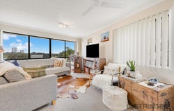 2/13 Panorama Drive, Currumbin, Qld 4223