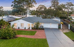 21 Armour Way, Lesmurdie, WA 6076