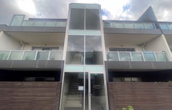 16/4a Lansdowne Road, St Kilda East, Vic 3183