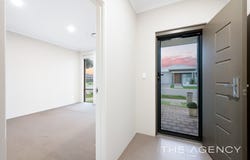 10 Wintergreen Crescent, Treeby, WA 6164